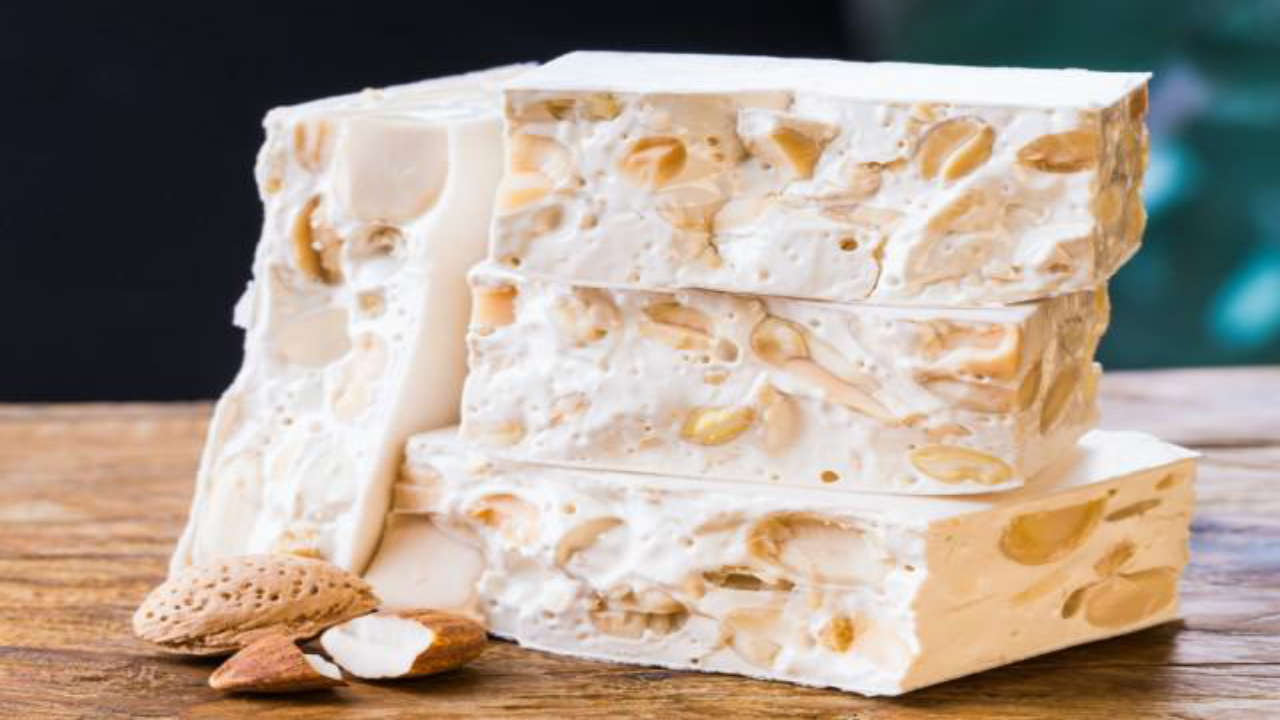 Turrón duro